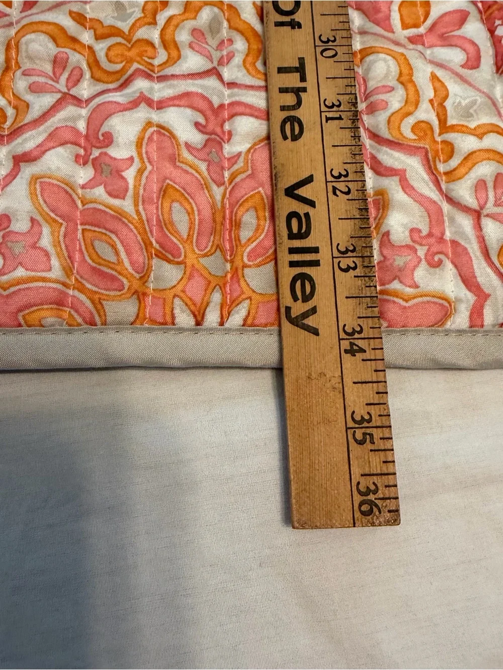 Sears and Roebuck King Size Orange Medallion Quilt - Home Bedding. 2016
